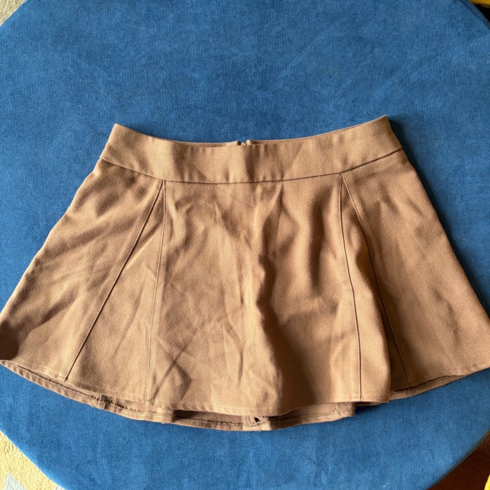 Brandy Melville Brown Dana Skort Pleated Mini Skirt One Size NWT MH397-Z104
